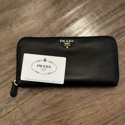 PRADA LONG WALLET