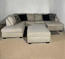 FREE DELIVERY (Super Comfy Ashley Sectional)