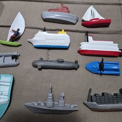 In the water too figurines lot