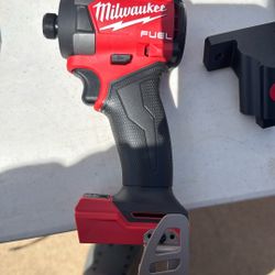 BRAND NEW MILWAUKEE M18 FUEL  IMPACT
