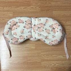 Multi Layered Feeding Pillow