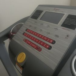 Treadmill 