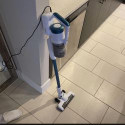 Cordless Eureka  Vacuum
