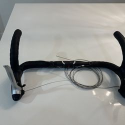 Bike handlebars with shimano brakes and specializ bars