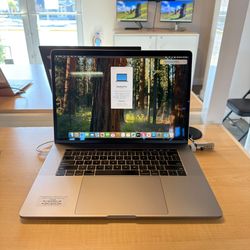 💻 15" MacBook Pro – 2.9GHz 6-Core i9 – 16GB RAM – 512GB SSD – Radeon 4GB – Space Gray