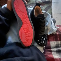 On Sale Red Bottoms
