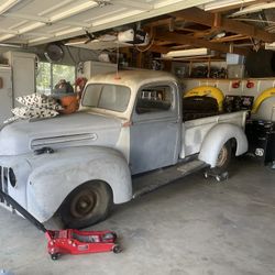 1946 / 1947 F1 Trucks