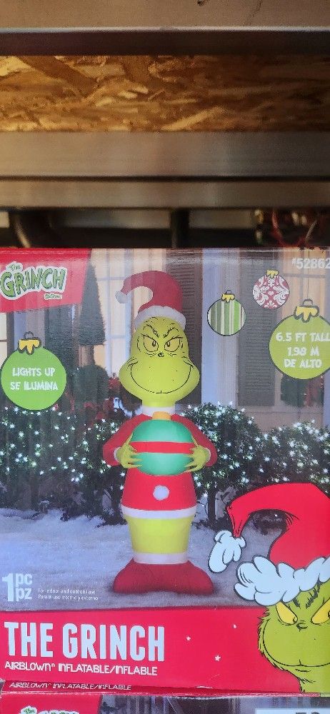 Grinch Inflatable outdoor xmas decor 