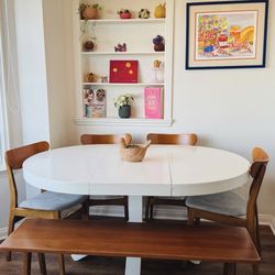 White West Elm Expandable Dining Table And 4 Chairs 