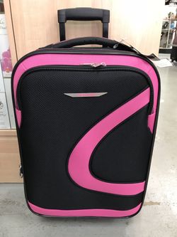Med luggage (24") Light weight expandable and durable