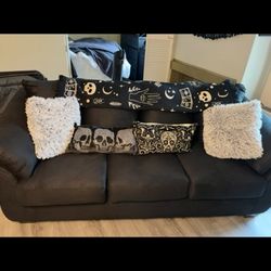 Black 3 Seater Darcey Couch 