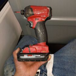 Milwaukee Drill Co3.0 Battery