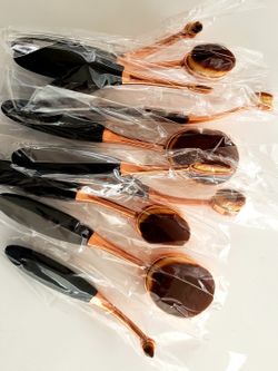 10pcs oval makeup brush set