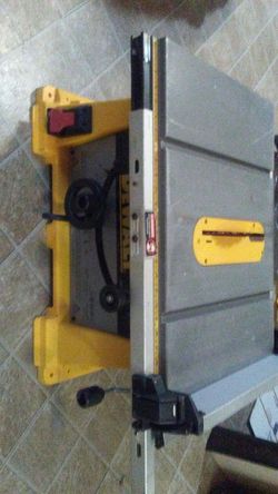 DeWalt table saw DW744