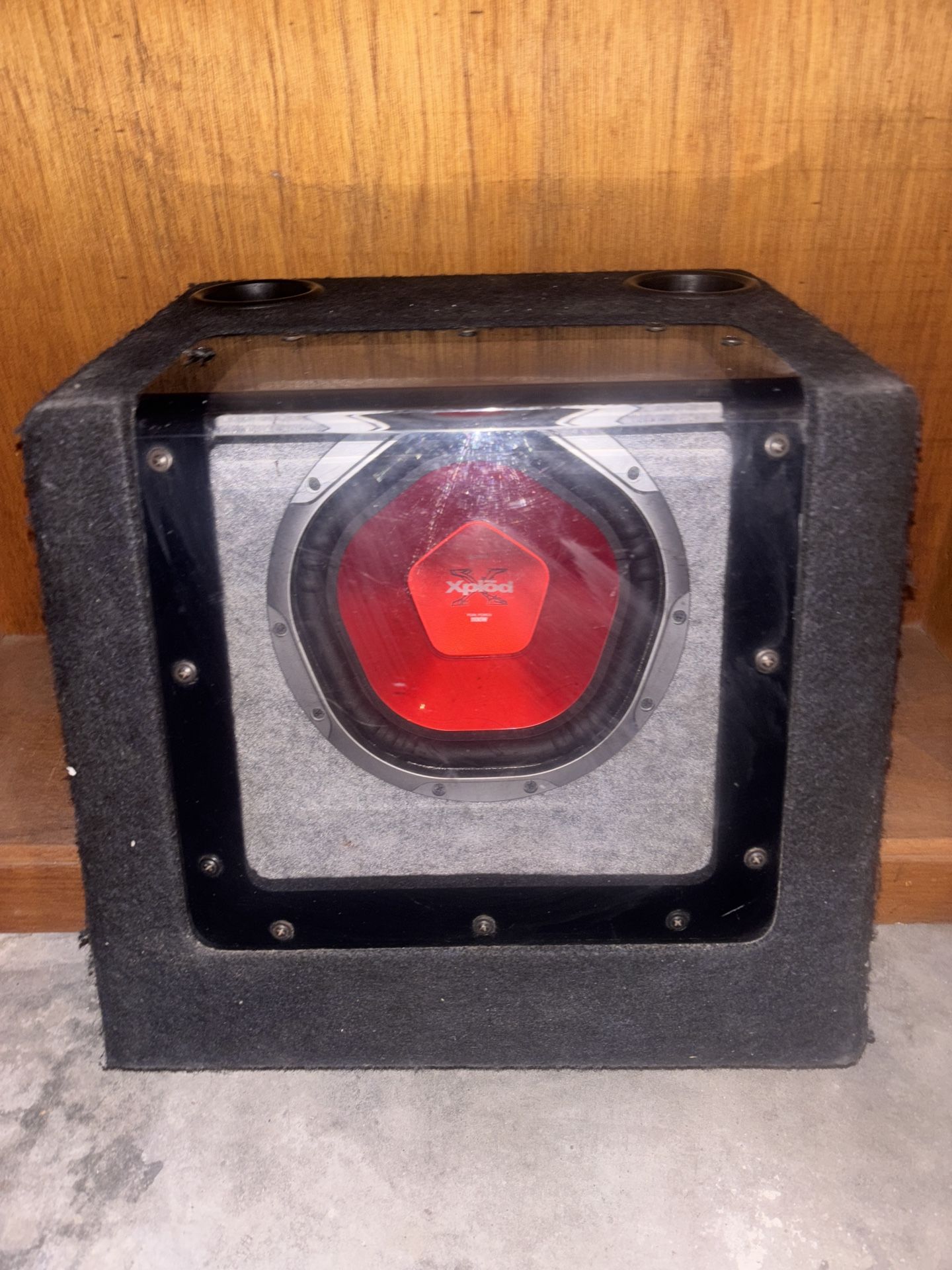 Sony Xplod 10 Subwoofer With Plexy Box