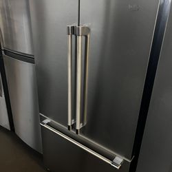 NEW OPEN BOX BEKO COUNTER DEPTH FRENCH STYLE REFRIGERATOR 