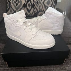 Size 11c Jordans NIB