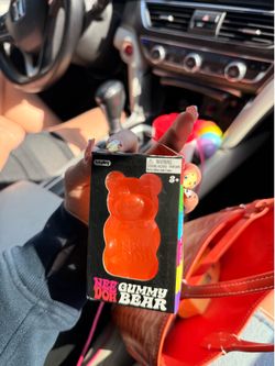 Gummy bear needoh!