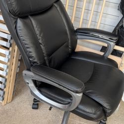 Staples Office Chair