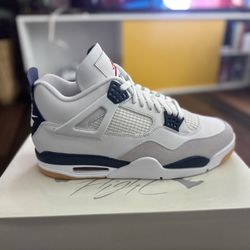 Jordan 4 SB Navy Size 13