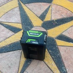 60v GreenWorks.  Battery 