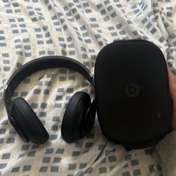 Wireless Beats Studio Pro