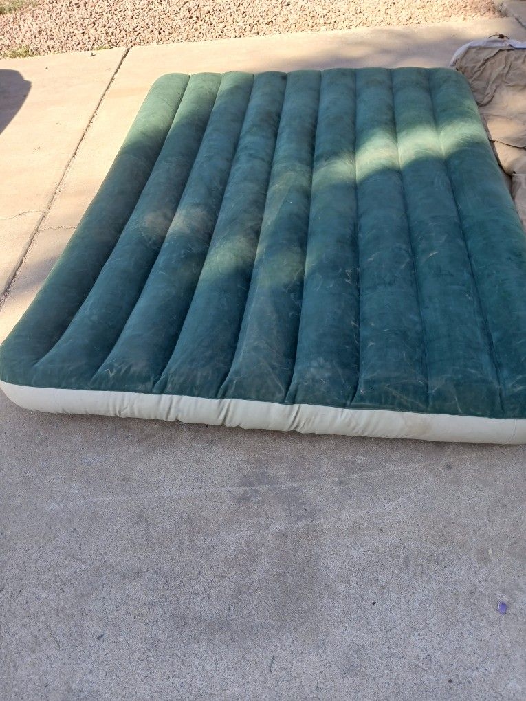 Ozark Trail Double Size Air Mattress
