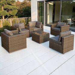 ‏New inbox patio set (we finance and deliver)($54 down,90 day no interest  payment plan) 