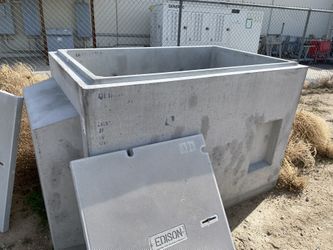 Edison Electrical Slab box 3’x5’ Internal Opening