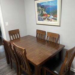 Extendable Dinning Table 