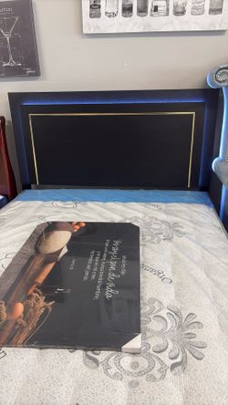 Black Queen Bed With Mattress