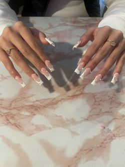 UΓ±as / Nails