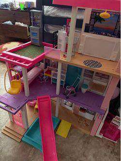 Barbie Dream House