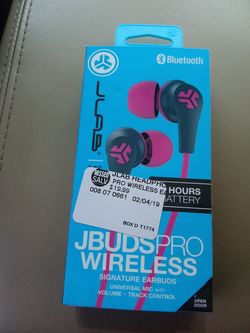 Earbuds wireless new never used