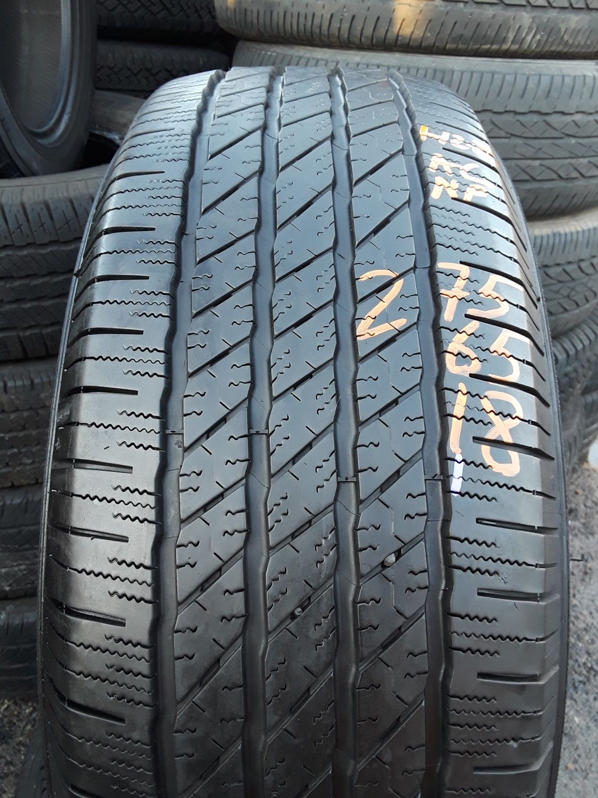 275/65-18 #1 tire