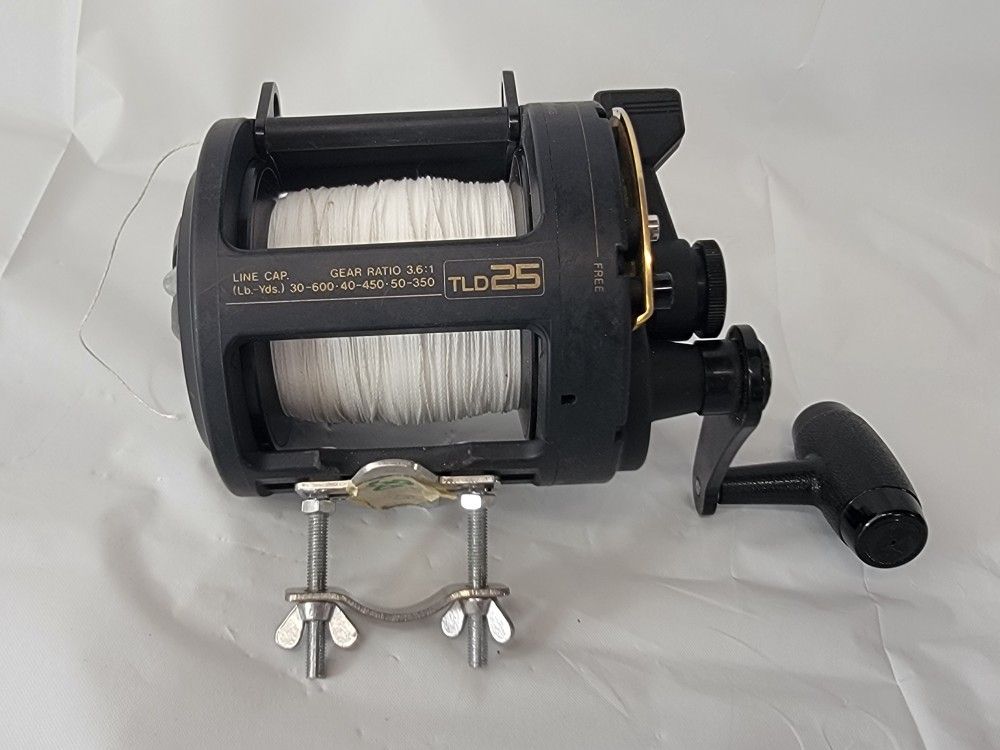 Vintage Shimano Triton TLD25 Lever Drag Casting Trolling Reel Made In Japan