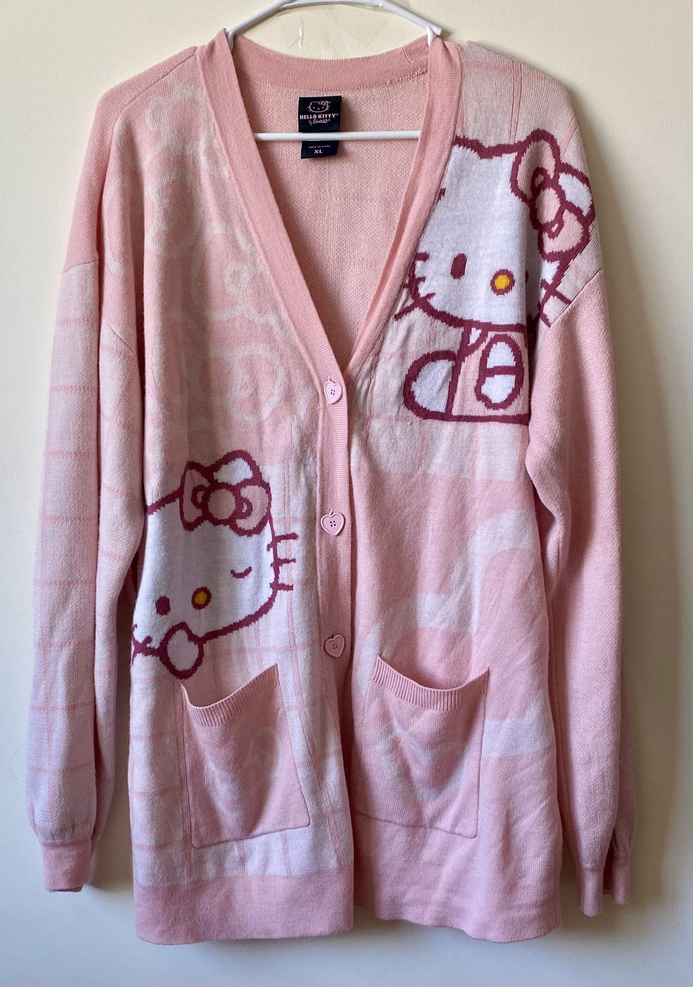 Hot Topic Sanrio Hello Kitty Grid sweater Cardigan Size XL