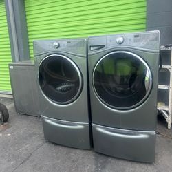 Whirlpool Washer & Dryer Set