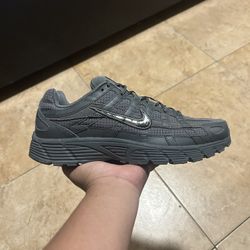Nike P6000 “Grey/Red” Sz 9.5 BRAND NEW