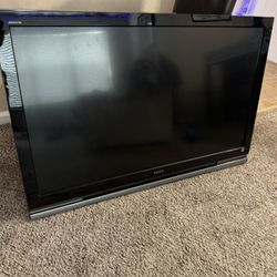 52” Sony Bravia (2008) 