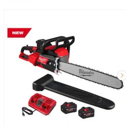 Milwaukee Chainsaw With Batteries And Charger 
