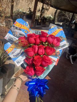 Hot Wheels Rose Bouquet 