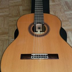 Cordoba C-7 Nylon Guitar and Guitar Case