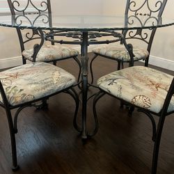 Dinette Table And Chairs