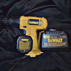DEWALT 9.6 v Precision Drill Kit.  