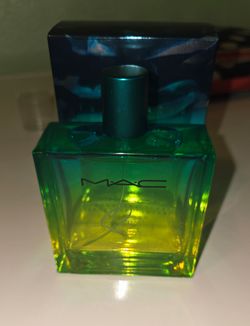 MAC HomeTurquatic Fragrance
Turquatic Fragrance
