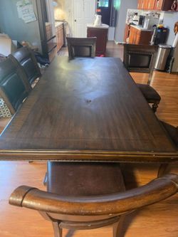 Dining Table and 6 chairs