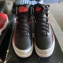 Air Jordan Retro 2 