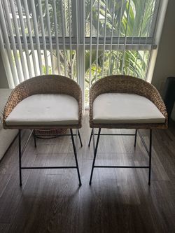 Wicker Bar Stools