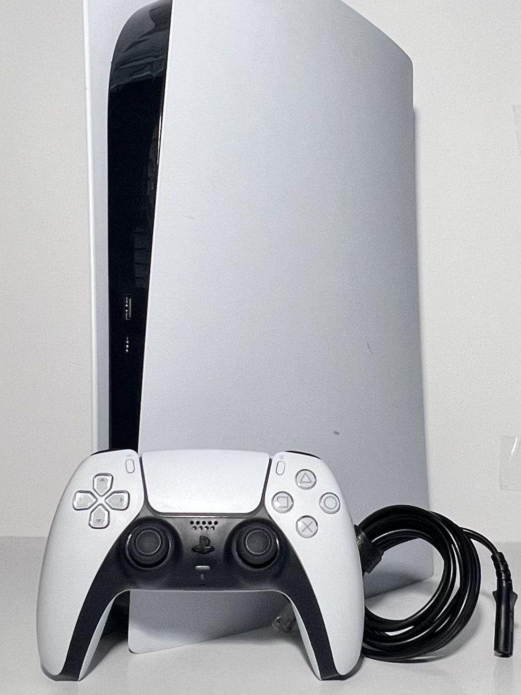 PlayStation 5 Digital Edition in Excellent Condition